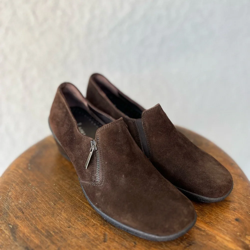 Aquatalia by Marvin K Brown Suede Leather Ankle Boots Booties Size 6.5
